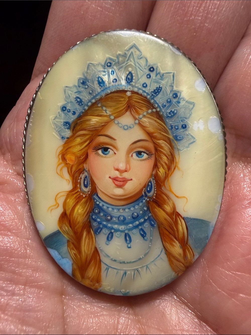 Russian Hand-Painted Vintage-Style Portrait pin  in Blue and Cream